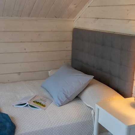 Fa La - Nad Morzem *